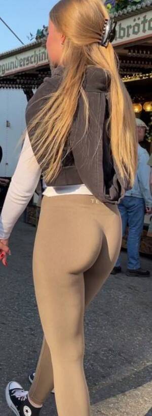 Candid Girl Looking At Porn - Candid Videos â€“ Page 35 â€“ Sexy Candid Girls