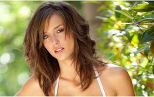 Malena Pornstar - Malena Morgan Poster by Silk Printing # Size About (96cm x 60cm, 38inch x  24inch) # Unique Gift # CF42B6 : Amazon.ca: Home