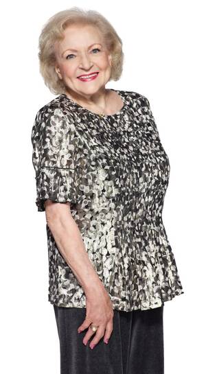 Hot In Cleveland Cast Porn - Hot In Cleveland': Betty White Picks Favorite Episodes For Marathon Before  Season Finale | HuffPost Entertainment