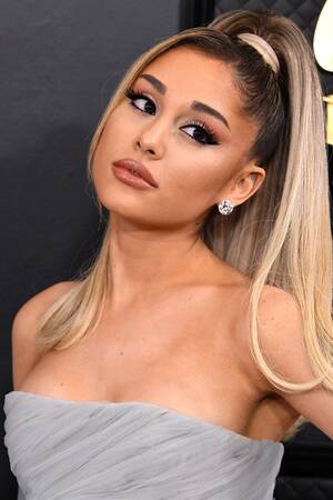 Ariana Grande Dildo Porn - Ariana Grande: su vida, su inicio en la mÃºsica y carrera filantrÃ³pica |  Vogue