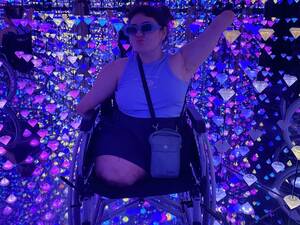 Forced Quadruple Amputee Porn - Amputee makeup influencer shares her inspiring journey