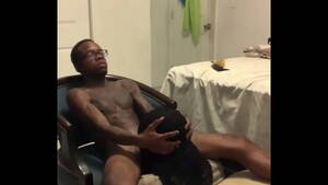 huge haitian cock - Lil Haiti Shone sucking Dick she told me she was short on her light bill -  XVIDEOS.COM