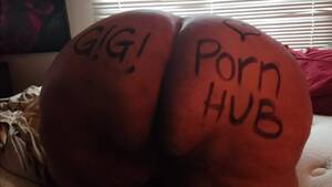 jiggly black granny - MEGA BOOTY GRANNY JIGGLE - Pornhub.com