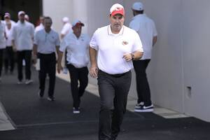 Joe Asst Old Nude Porn - Seahawks reportedly interested in Chiefs assistant Joe Cullen for defensive  coordinator | The Seattle Times