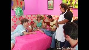 Brady Bunch Gay Porn - Brady Bunch Parody Sex Frolics - XVIDEOS.COM