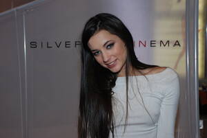 Abigail Klein Pussy - Georgia Jones â€” WikipÃ©dia