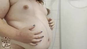 1 Gallon Enema Belly Porn - Huge Water Enema with Chugging