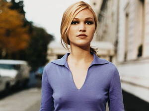 Julia Stiles - HD wallpaper: Actresses, Julia Stiles, portrait, one person, front view,  young adult | Wallpaper Flare