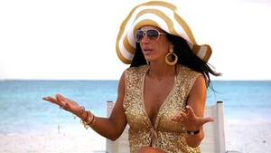 Kathy Wakile Porn - Watch Episode 17: Get to the Punta! | The Real Housewives of New Jersey