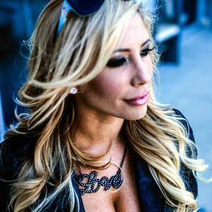 lady gaga tranny cum - Jesse Flores - Coming out as a Porn Star â€” Vox.com