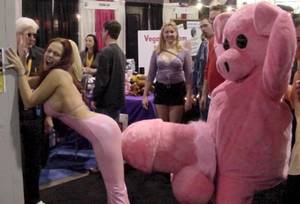 Cochon - ... ta grosse queue toute dure, lÃ  Â» alors que vous Ã©tiez en train de lui  raconter que vous aviez eu quelques soucis sur un dossierâ€¦