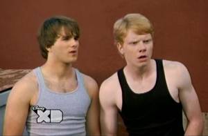 Disney Zeke And Luther Porn - Hutch Dano: From Teen Idol to Bear