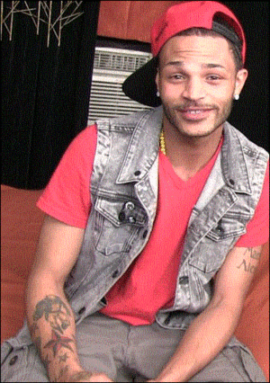 Gay Porn Aquarius - Naked Papi Aquarius- Latin Gay Men Porn Video Page - he stars in 1 video on  PapiThugz