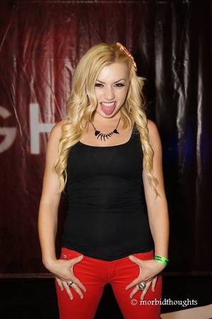 Lexi Belle Harley Quinn Porn - http://lexi-belle.com/enter Lexi Belle