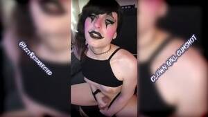 Gothic Lesbian Clown Porn - Goth Clown Girl has an EXPLOSIVE Cumshot (Izzy Resurrected) - Pornhub.com