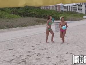 mofos topless beach party - Mofos Topless Beach Party | Sex Pictures Pass