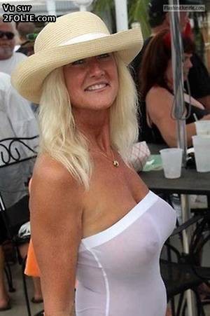 mature huge tits no bra - Voyeur Pics Public Flashing Pics MILF Flashing Pics Boobs Flash Pics Bitch  Flashing Pics