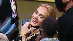 Adele Having Sex - Adele Is Asked How Many Sex Partners She's Had. Her Answer Cracks Up  Internet. | HuffPost Entertainment