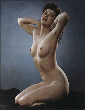 1940s porn calendar - CALENDAR GIRLS, SEX GODDESSES, AND PIN-UP QUEENS OF THE 40S, 50S, AND 60S â€“  Buds Art Books