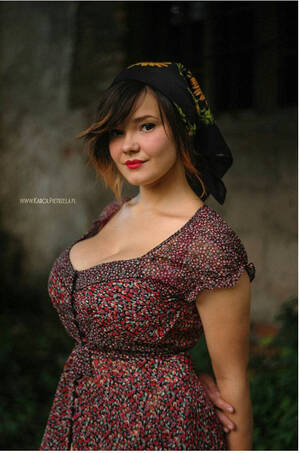 Bra Buster Girls Porn - Gosia Big Tit Teen Bra Buster (32 pictures) - Shooshtime