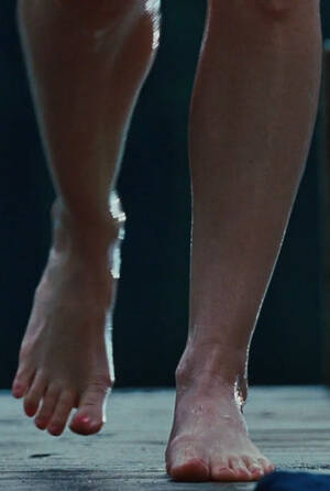 Megan Fox Foot Porn - Megan Fox's feet by ChipmunkRaccoonOz on DeviantArt