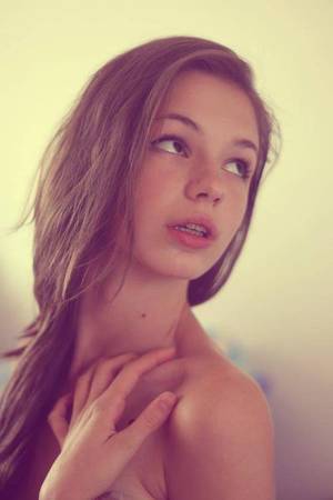 Braces Ponytail Porn - Teen braces porn pics