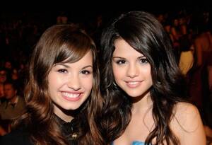 Demi Lovato Selena Gomez Real - Selena Gomez and I are no longer friends' - Demi Lovato - eelive