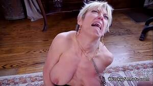 Mom Anal Busty - Busty step mom gives anal training to teen - XVIDEOS.COM