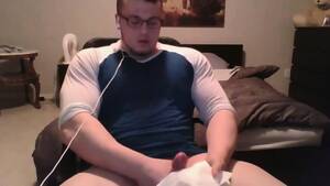 geek jerk off - Muscle Nerd Jerk Off & Cum - EPORNER