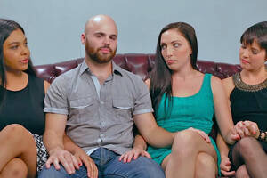 3 girls 1 boy - Man with 3 girlfriends swears that jealousy isn't a problem