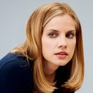 Anna Chlumsky Porn Torcher - Veep | Official Website for the HBO Series | HBO.com