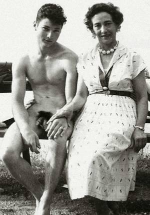 Classic Cfnm Porn - CFNM themed images certainly aren't new, the Richard Avedon shot of  Stephanie Seymour and Marcus Schenkenberg for Gianni Versace (below) I  referenced in an ...