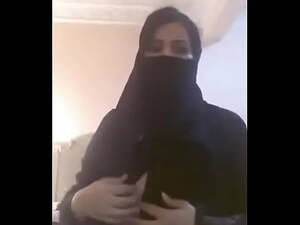 Arab Woman Mask Porn - arab hot girl tits - XVIDEOS.COM